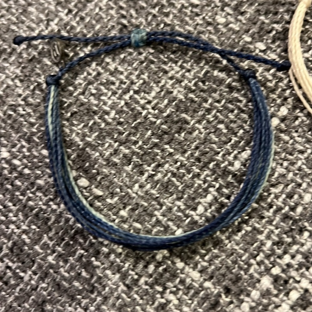 4 bracelet set - Picture 2 of 5